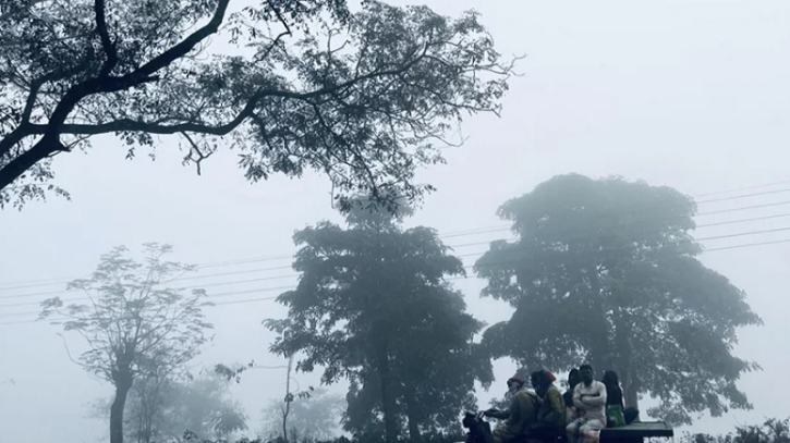 তেঁতুলিয়ায় তীব্র শীত, তাপমাত্রা ৯ ডিগ্রির ঘরে