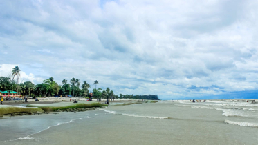 নৈসর্গিক সৌন্দর্যের অপরূপ লীলাভূমি কুয়াকাটা