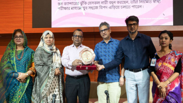 ১৫ হাজার নারী প্রতি বছর স্তন ক্যানসারে আক্রান্ত হন