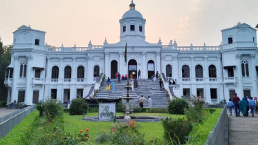 রূপকথার গল্পের মতোই যেন তাজহাট জমিদার বাড়ির ইতিহাস