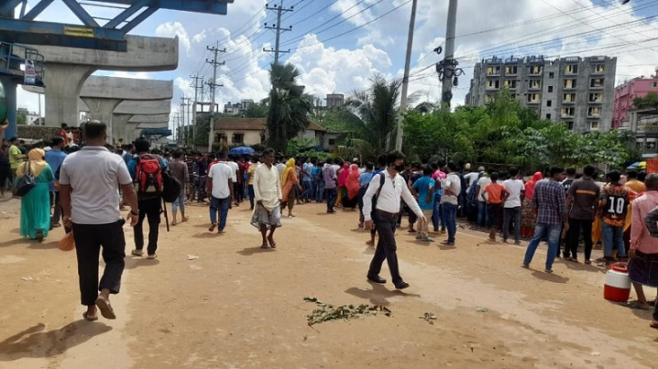 আশুলিয়ায় ফের শ্রমিক বিক্ষোভ, বন্ধ ১৬ কারখানা