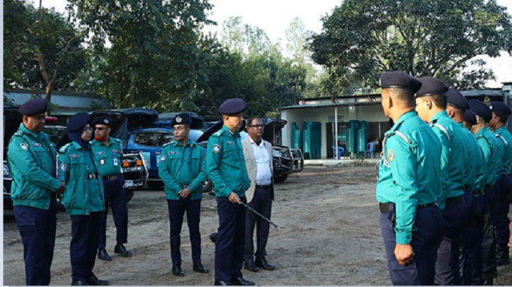 রংপুর মেট্রোপলিটন পুলিশের মাস্টার প্যারেড অনুষ্ঠিত